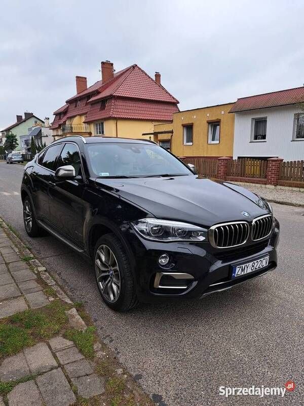 Czarny Używany 2015 BMW X6 SUV | 129 200 zł (Uczciwa cena) - Obraz 1/4