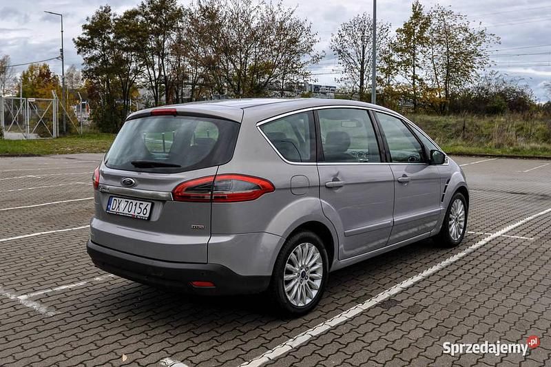 Używany Ford S-MAX S 2011 Minivan