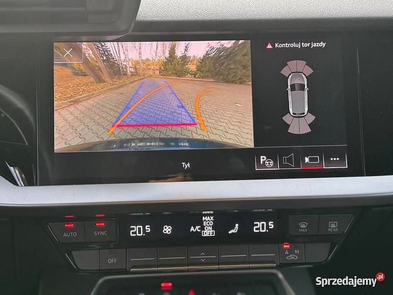 Używany Audi A3 Sportback S-Line 2021 Niebieski Hatchback