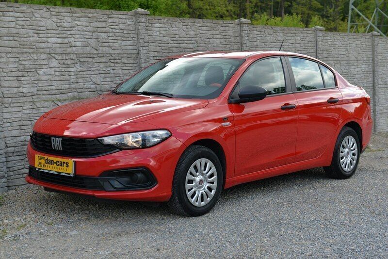 Czerwony Używany 2021 Fiat Tipo Sedan/Limuzyna | 39 800 zł (Dobra cena) - Obraz 1/4