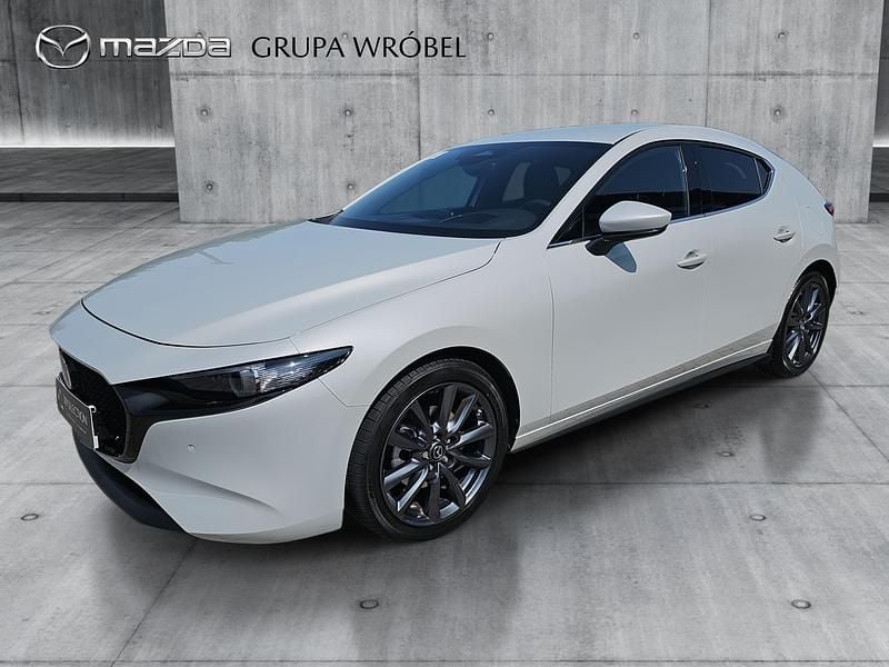 Ceramic metalic Używany 2024 Mazda 3 Hatchback | 117 900 zł (Drogi) - Obraz 1/4