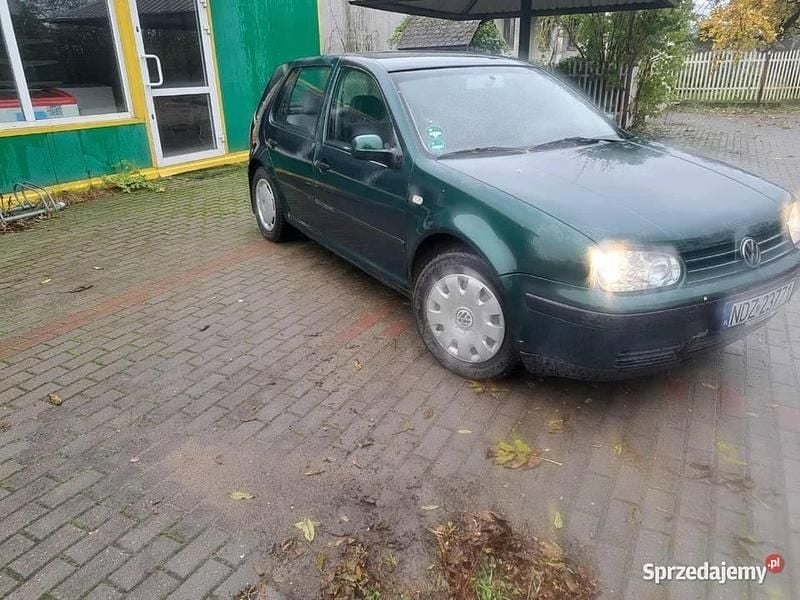 Zielony Używany 1999 VW Golf IV Hatchback | 2800 zł (Uczciwa cena) - Obraz 1/4