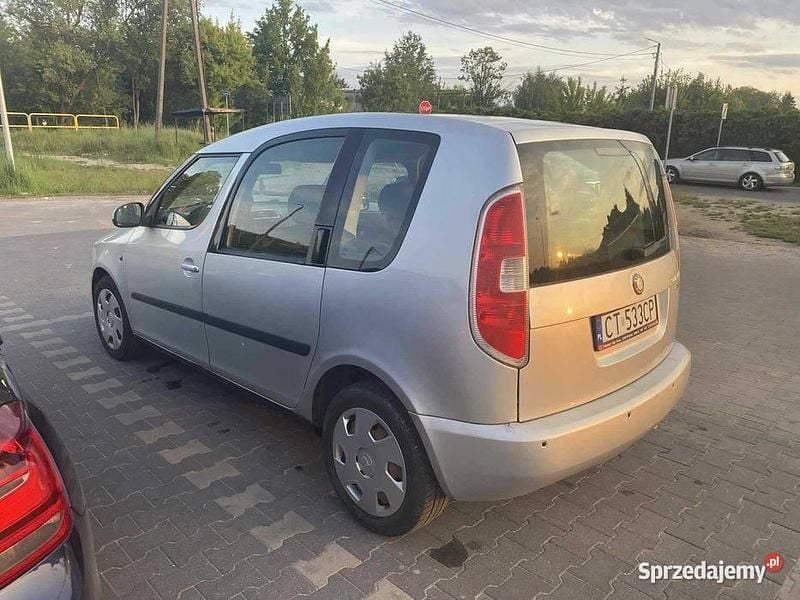 Używany Skoda Roomster 2010 Srebrny Minivan