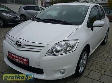Używany Toyota Auris 101 KM (74 kW) 2012 Hatchback