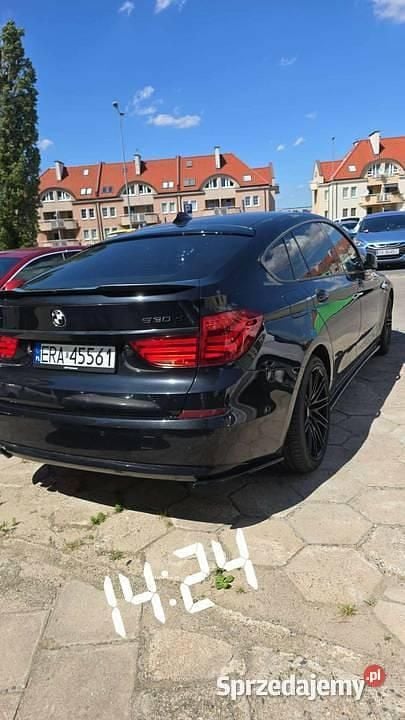 Używany BMW 530 2010 Czarny Sedan/Limuzyna