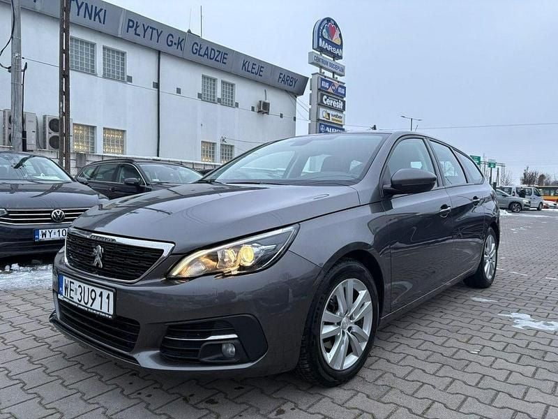 Używany Peugeot 308 130 KM (95 kW) 2021 Szary Kombi