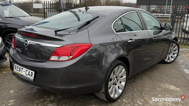 Używany Opel Insignia Cosmo 140 KM (102 kW) 2009 Szary (metalik) Hatchback