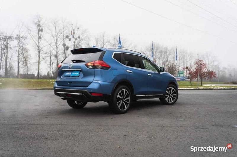 Używany Nissan X-Trail 177 KM (130 kW) 2017 Niebieski SUV