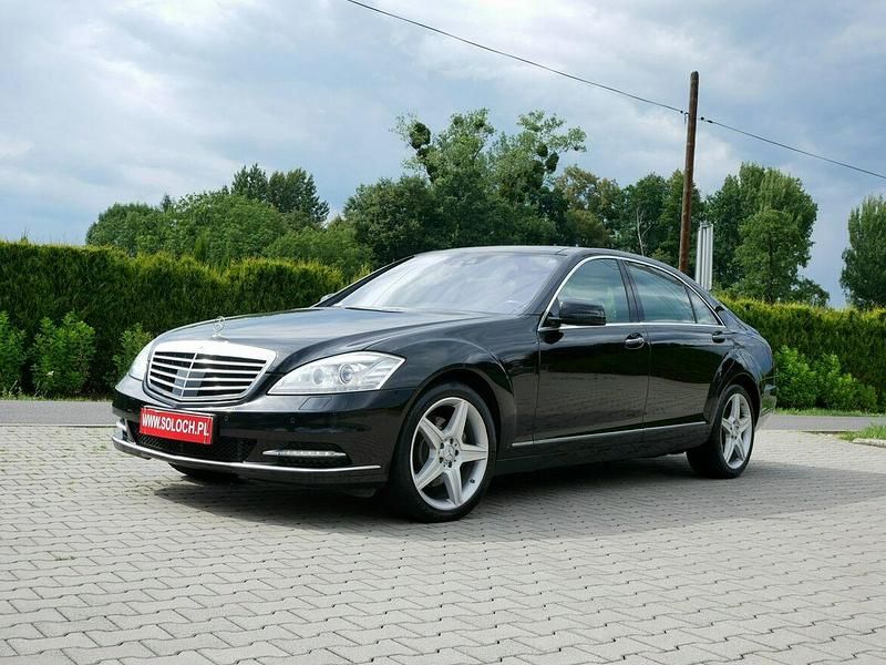 Czarny Używany 2013 Mercedes S350 Sedan/Limuzyna | 89 900 zł (Uczciwa cena) - Obraz 1/4