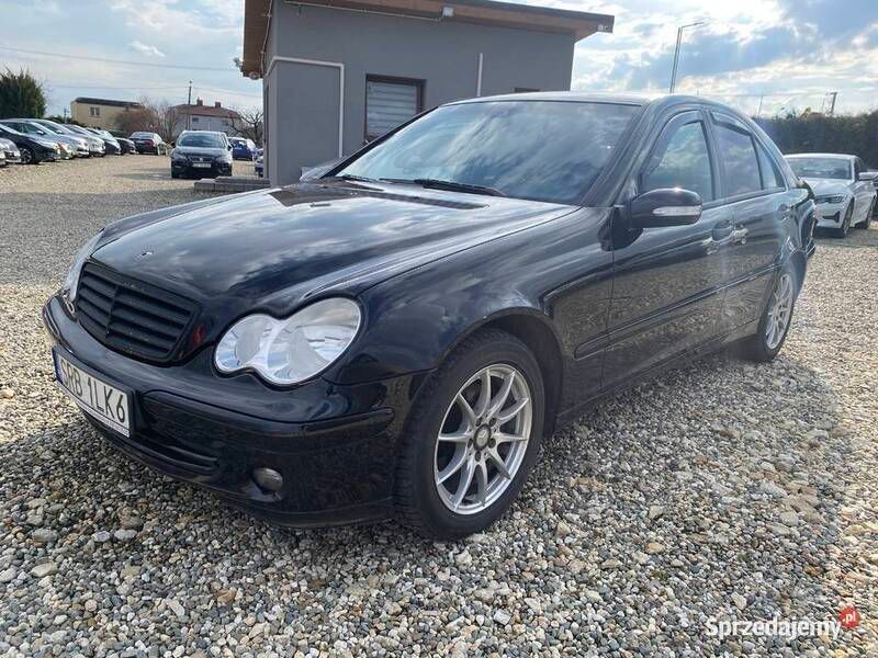 Używany Mercedes C200 2006 Czarny Sedan/Limuzyna