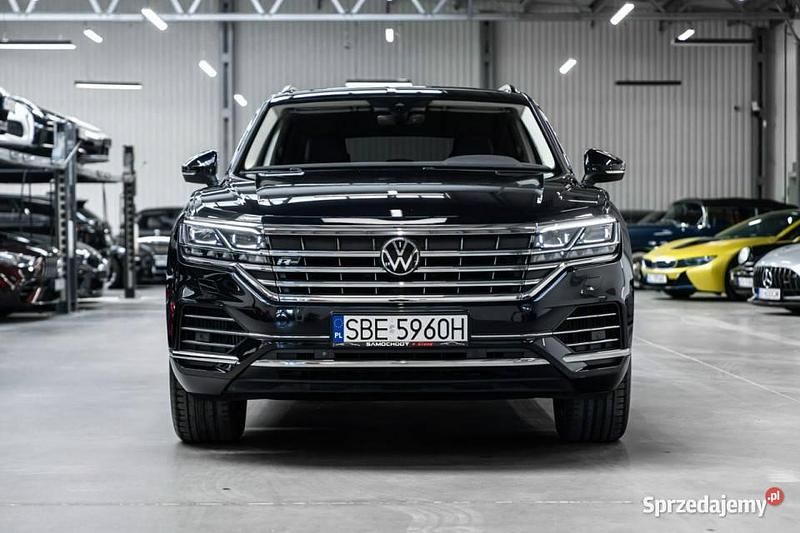 Używany VW Touareg Atmosphere 340 KM (250 kW) 2021 Czarny SUV