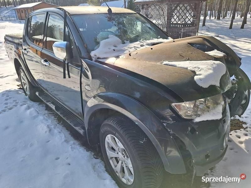 Używany Mitsubishi L200 2011 Pickup