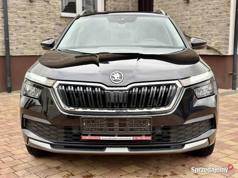 Czarny Używany 2020 Skoda Kamiq SUV | 77 700 zł (Dość drogi) - Obraz 1/4