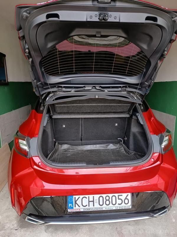 Czerwony Używany 2020 Toyota Corolla Sport Hatchback | 98 000 zł (Drogi) - Obraz 1/3