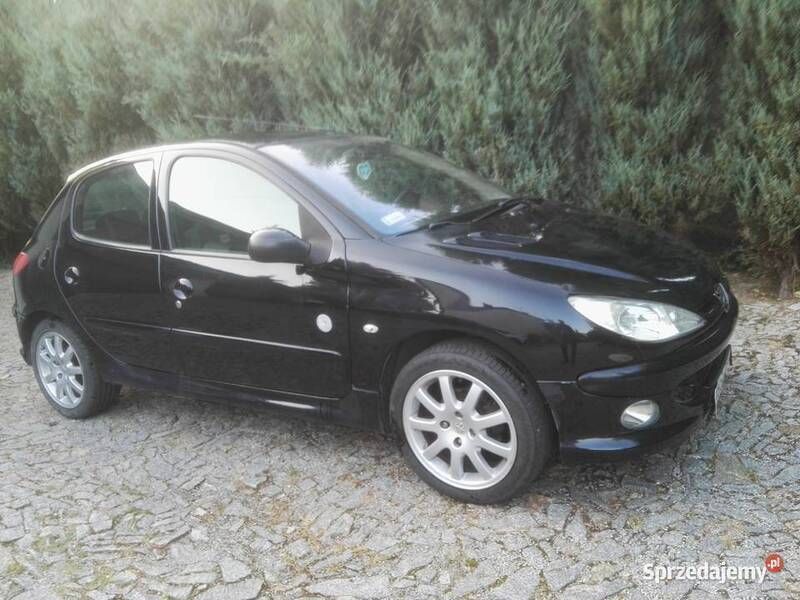Czarny Używany 2008 Peugeot 206 Hatchback | 6900 zł - Obraz 1/4