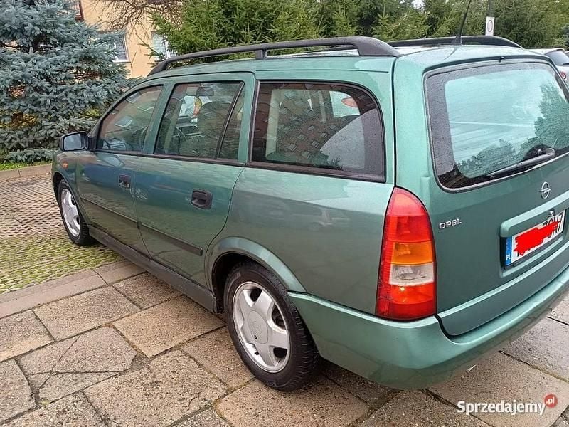 Zielony Używany 1998 Opel Astra Kombi | 2700 zł (Uczciwa cena) - Obraz 1/4