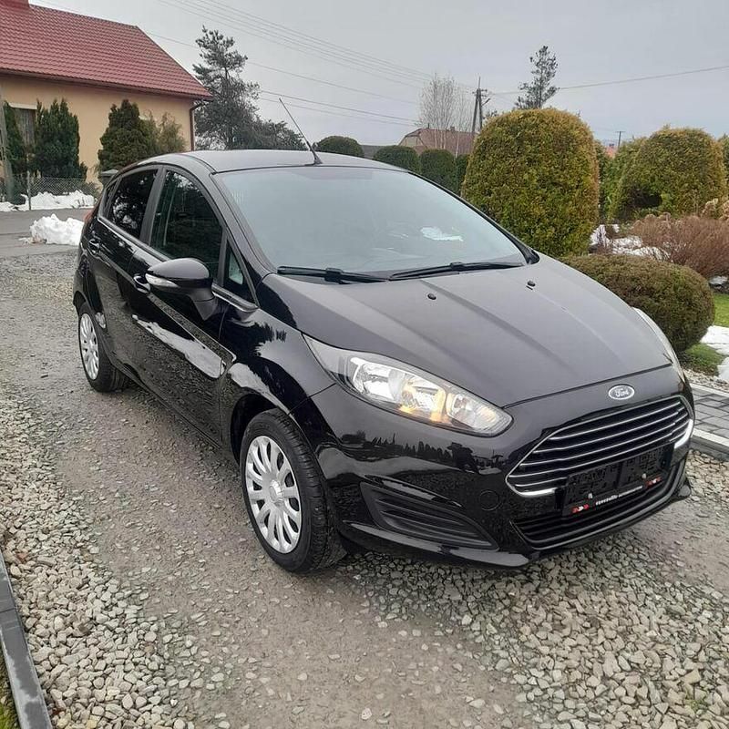 Używany Ford Fiesta 2013 Czarny Hatchback
