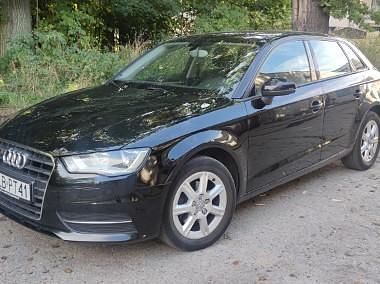 Czarny Używany 2014 Audi A3 Hatchback | 33 900 zł (Uczciwa cena) - Obraz 1/4