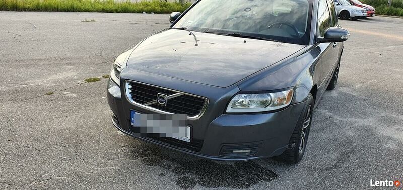 Szary Używany 2009 Volvo V50 Kombi | 23 800 zł (Drogi) - Obraz 1/4