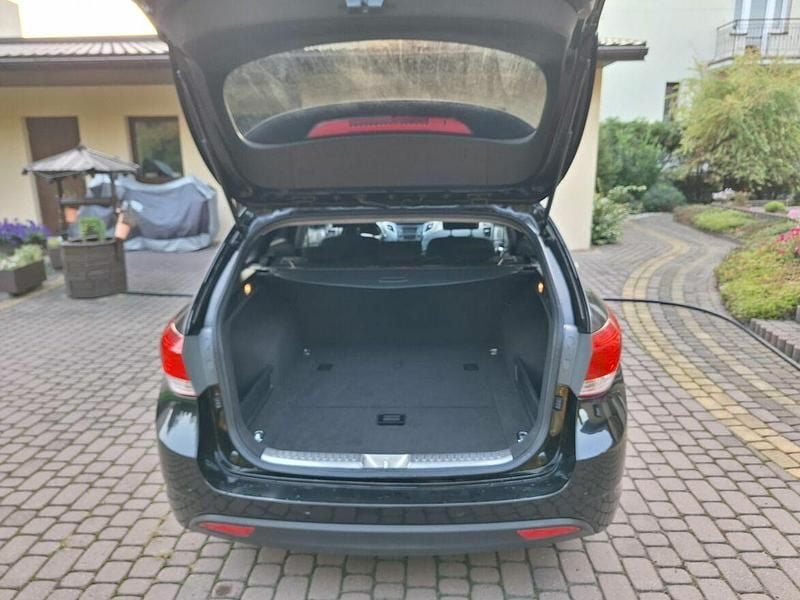 Używany Hyundai i40 2013 Czarny Kombi