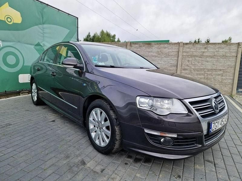 Używany VW Passat R-line 160 KM (117 kW) 2010 Szary (metalik) Kombi