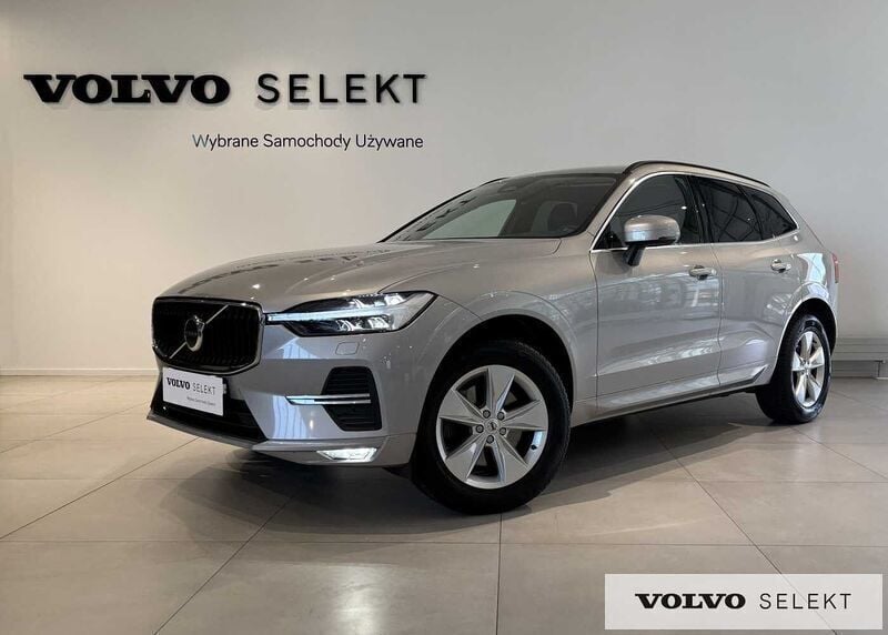 Srebrny Używany 2022 Volvo XC60 Momentum SUV | 166 900 zł (Dobra cena) - Obraz 1/3