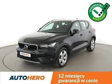 Czarny Używany 2019 Volvo XC40 Momentum SUV | 85 200 zł (Super Cena) - Obraz 1/3