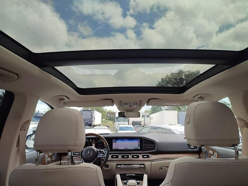 Używany Mercedes GLE400 330 KM (242 kW) 2019 Biały SUV