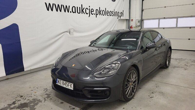 Czarny (metalik) Używany 2022 Porsche Panamera Sedan/Limuzyna | 360 000 zł - Obraz 1/4