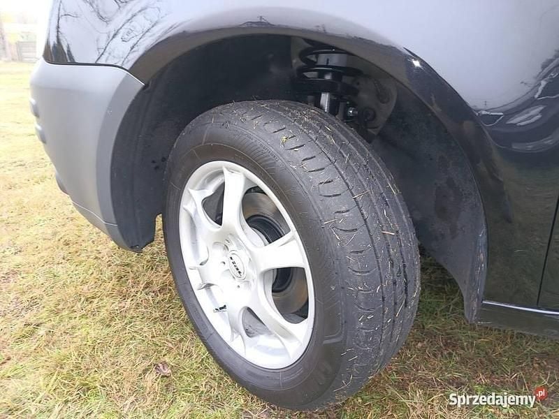 Czarny Używany 2007 VW Caddy Minivan | 15 800 zł (Dobra cena) - Obraz 1/4