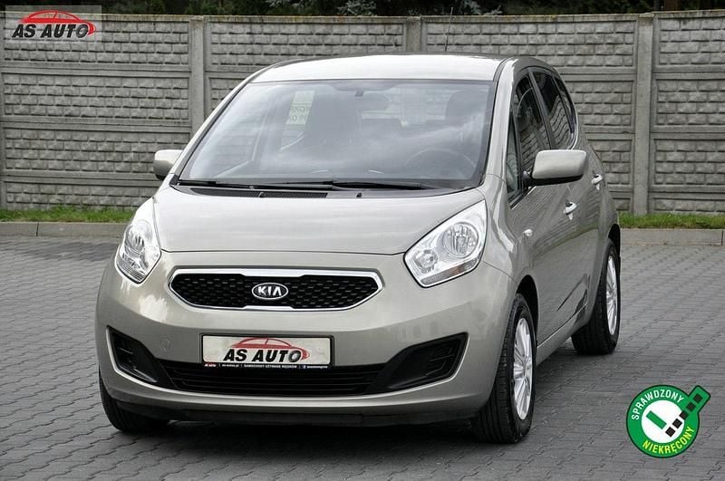 Szary Używany 2012 Kia Venga 2 Hatchback | 28 900 zł (Uczciwa cena) - Obraz 1/4