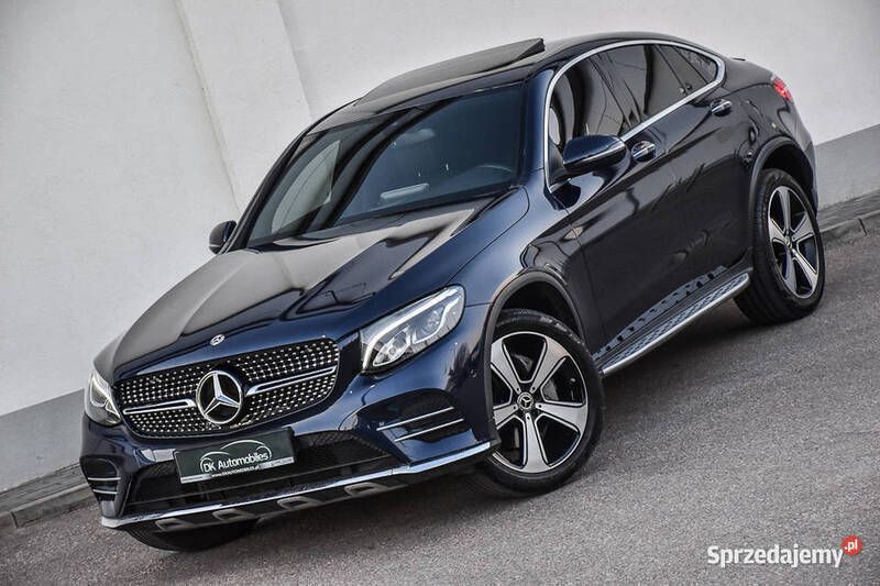 Używany Mercedes GLC300 AMG line 2018 Granatowy Coupe