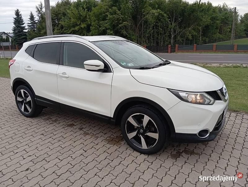 Używany Nissan Qashqai 109 KM (80 kW) 2015 SUV