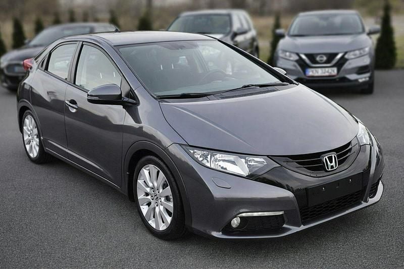 Używany Honda Civic 2013 Szary Sedan/Limuzyna