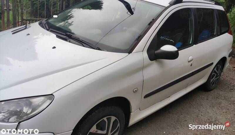 Biały Używany 2005 Peugeot 206 Kombi | 4800 zł - Obraz 1/3
