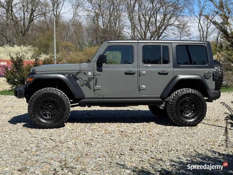 Używany 2020 Jeep Wrangler Sahara SUV | 249 000 zł - Obraz 1/4