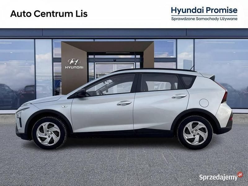 Srebrny Używany 2022 Hyundai Bayon Pure SUV | 49 900 zł (Uczciwa cena) - Obraz 1/4