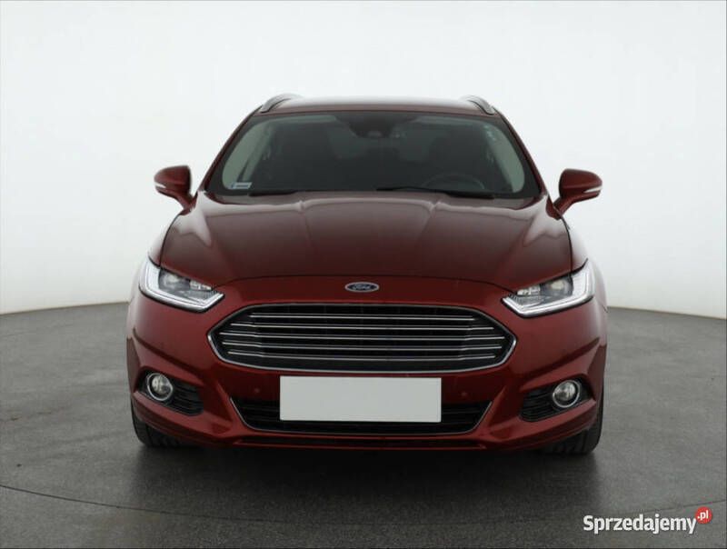 Czerwony Używany 2015 Ford Mondeo Kombi | 55 999 zł (Drogi) - Obraz 1/4