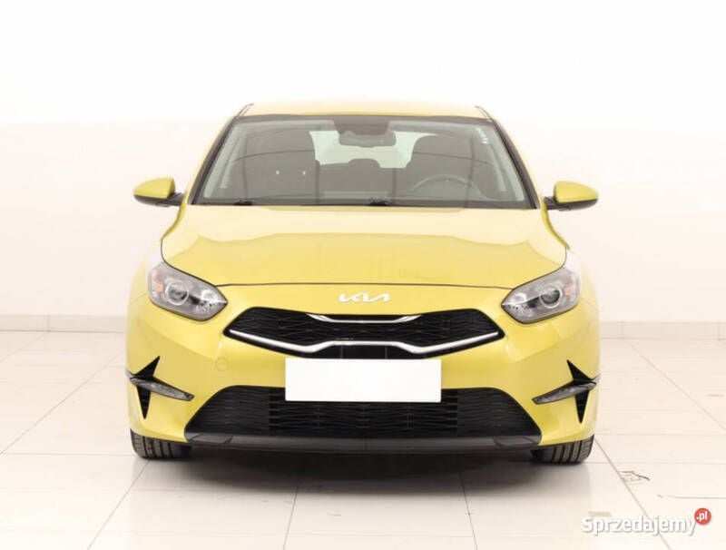 Żółty Używany 2021 Kia Ceed Hatchback | 73 999 zł (Uczciwa cena) - Obraz 1/4