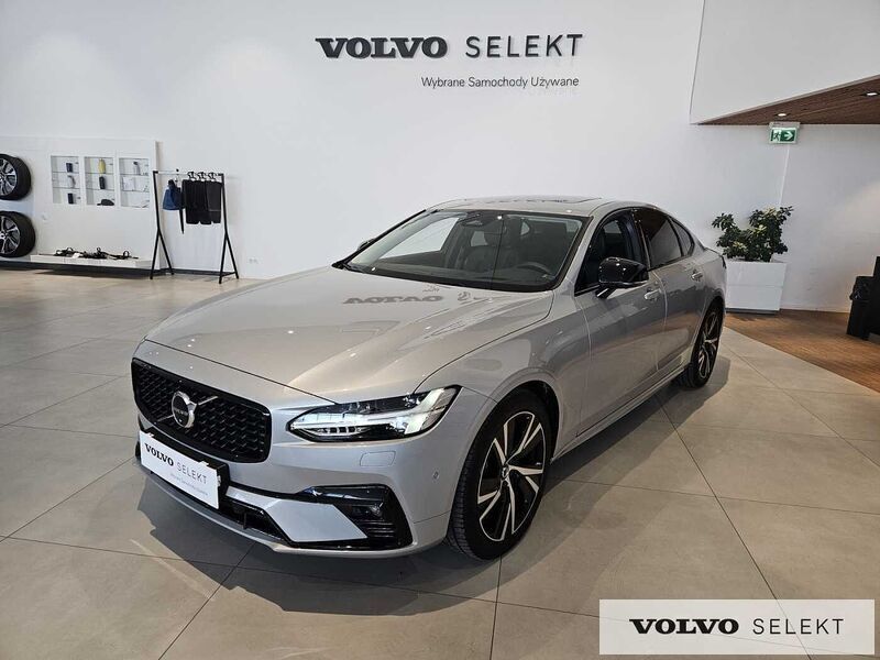 Srebrny Używany 2023 Volvo S90 Sedan/Limuzyna | 227 900 zł (Dość drogi) - Obraz 1/3