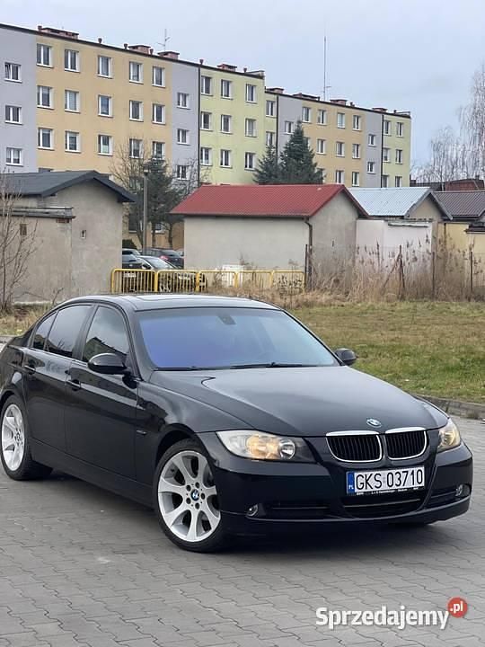 Używany BMW 320 170 KM (125 kW) 2008 Czarny Sedan/Limuzyna