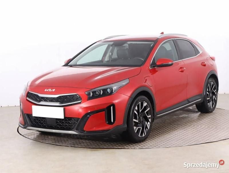 Używany Kia XCeed 141 KM (103 kW) 2022 Czerwony SUV