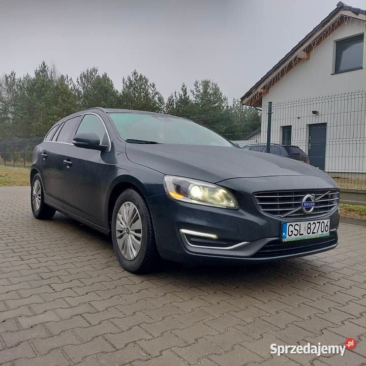 Grafitowy Używany 2014 Volvo V60 Kombi | 31 900 zł (Dość drogi) - Obraz 1/4