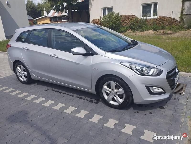 Używany 2017 Hyundai i30 Kombi | 36 999 zł (Uczciwa cena) - Obraz 1/4
