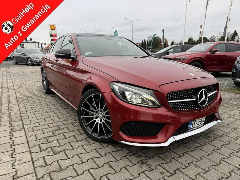 Bordowy (metalik) Używany 2016 Mercedes C300 AMG Sedan/Limuzyna | 89 900 zł - Obraz 1/4