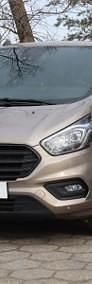 Używany Ford Transit Custom 131 KM (96 kW) 2019 Beżowy Minivan