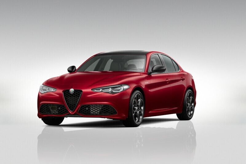 Lakier pastelowy czerwony alfa red Nowe 2025 Alfa Romeo Giulia Veloce Sedan/Limuzyna | 230 980 zł (Uczciwa cena) - Obraz 1/3