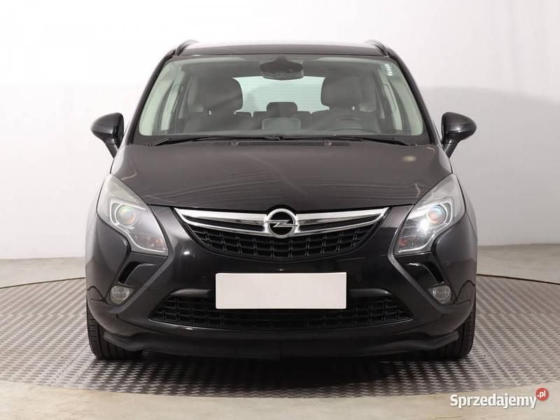 Używany Opel Zafira 2012 Czarny Minivan