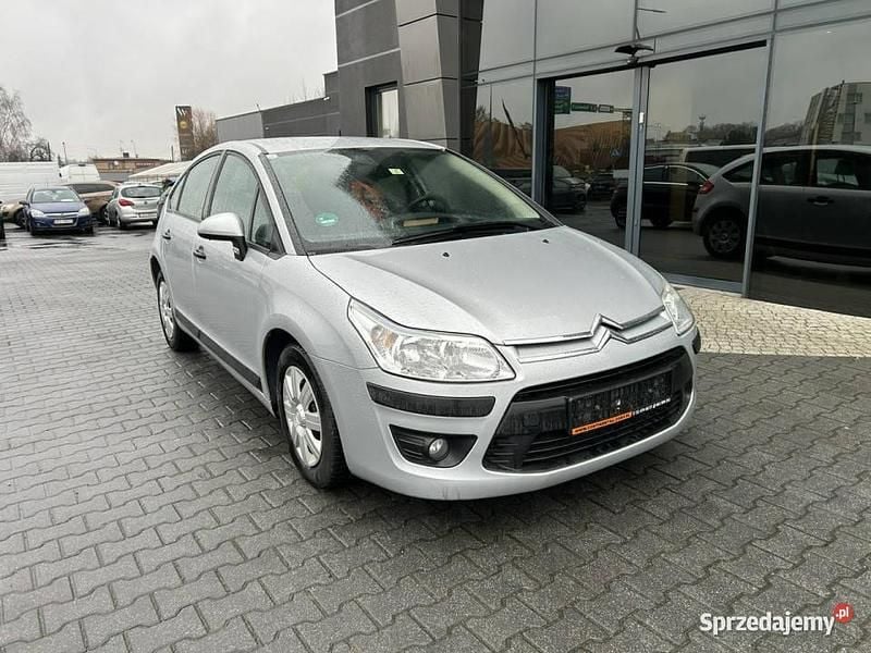 Srebrny Używany 2005 Citroën C4 Hatchback | 11 900 zł (Drogi) - Obraz 1/4