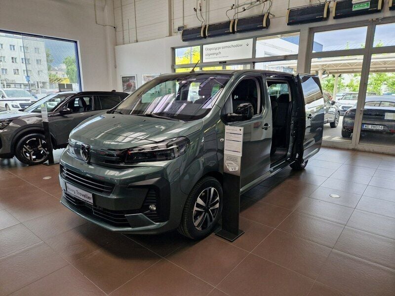 Używany Peugeot Traveller 180 KM (132 kW) 2024 Szary (metalik) Minivan